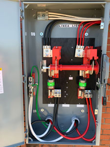 Photo of 600 amp fused disconnect to protect the new service